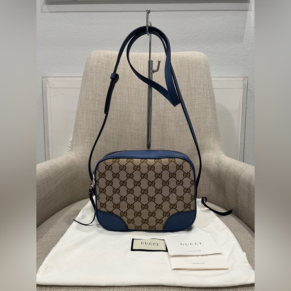 ❌❌SOLD❌❌

Gucci Bree Beige and Navy Shoulder Bag